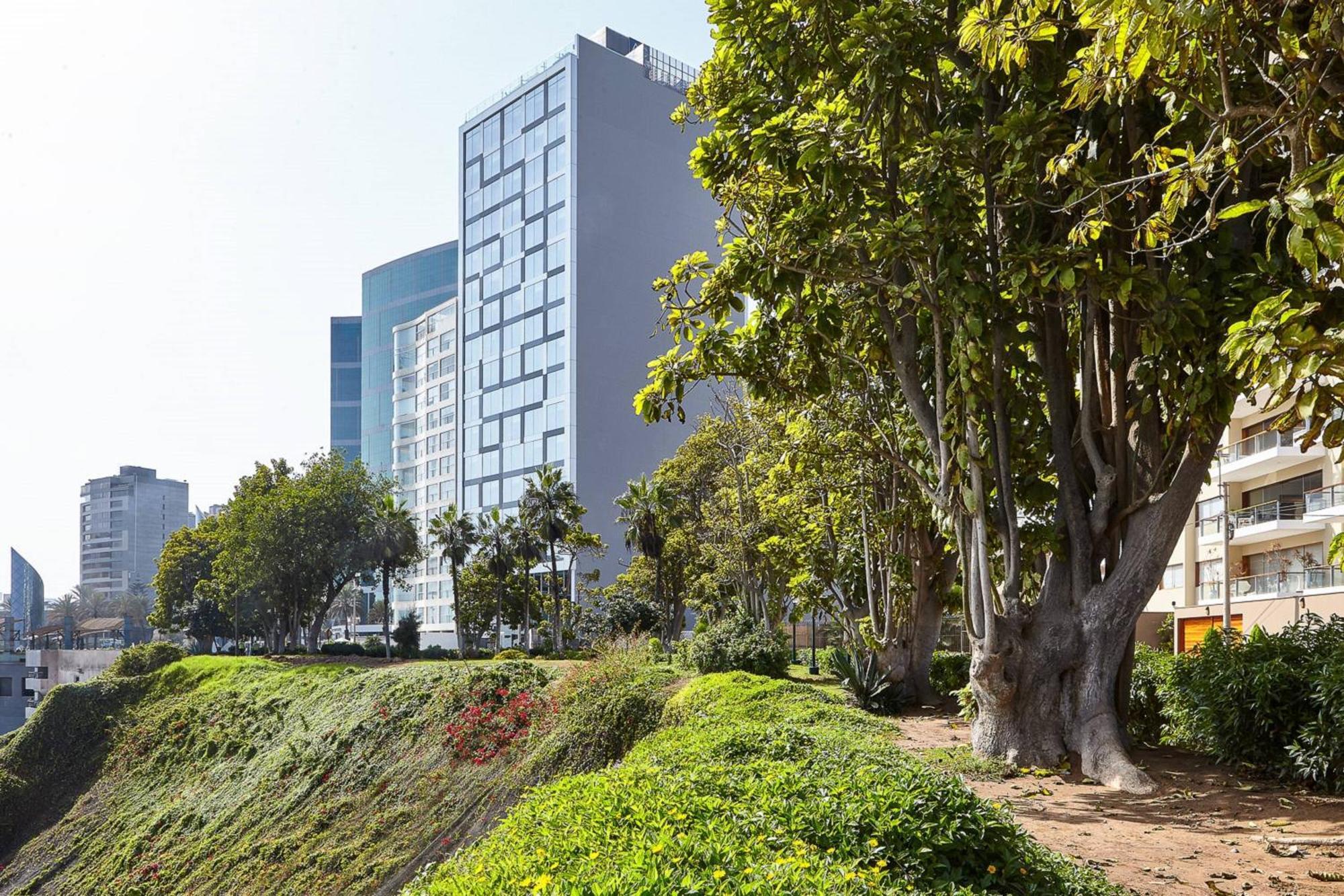Ac Hotel By Marriott Lima Miraflores Exteriör bild